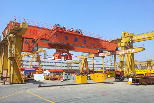 Billet Crane | Billet Crane with Clamps