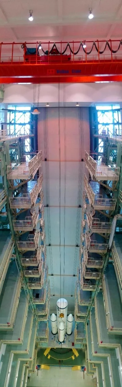 crane-tiangong-carrier-rocket